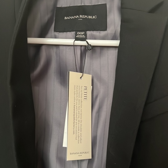 Black suit jacket 00 petite. New,with tags - Picture 3 of 6